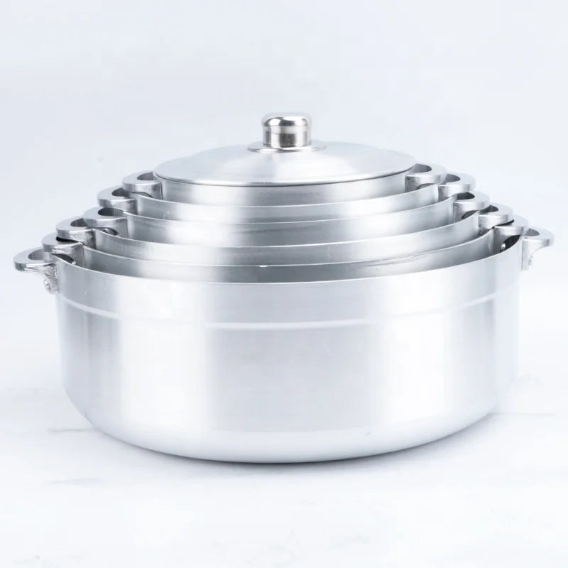 Lot de 6 casseroles en aluminium